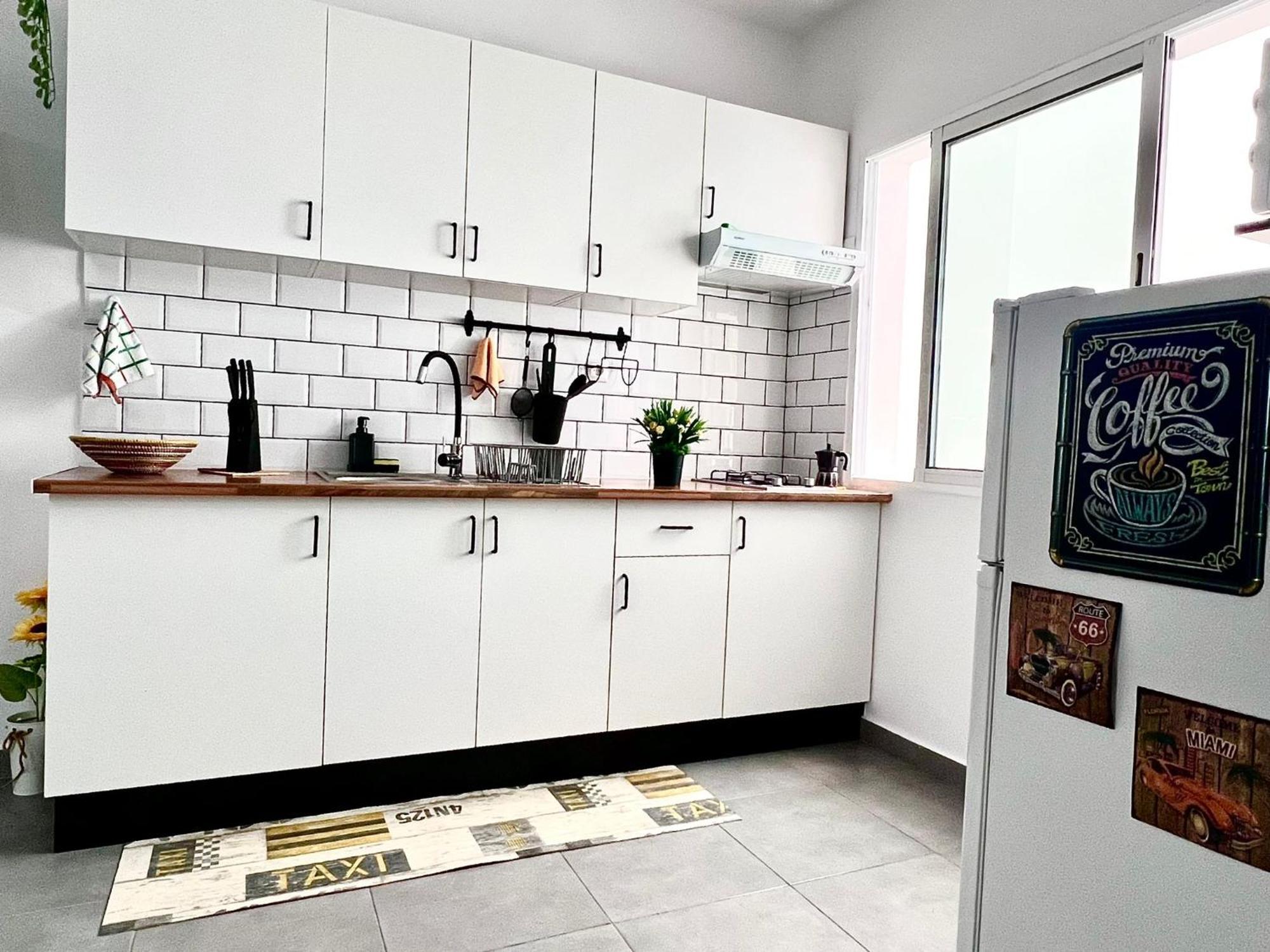Animos! Apartments - 10 Modern Apartments Near The City & Beach, Perfect For Nomads, Travellers, Families, Watersports! Санта Мария Екстериор снимка